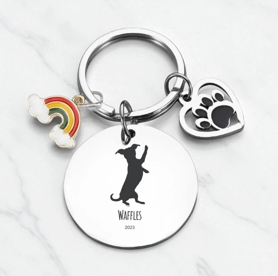 Personalized Round Memorial Keychain - Altered Timber